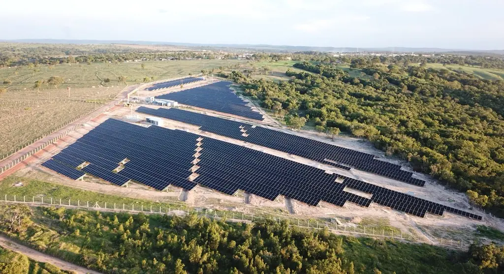 Vista aérea do Complexo Vereda, usina solar da Boreal Solar em Goiás
