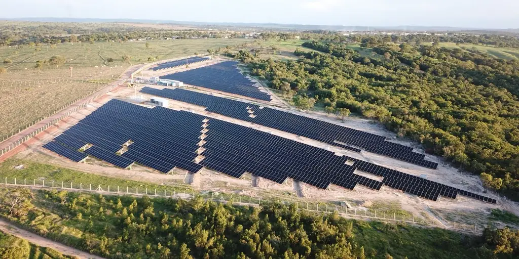 Vista aérea do Complexo Vereda, usina solar da Boreal Solar em Goiás